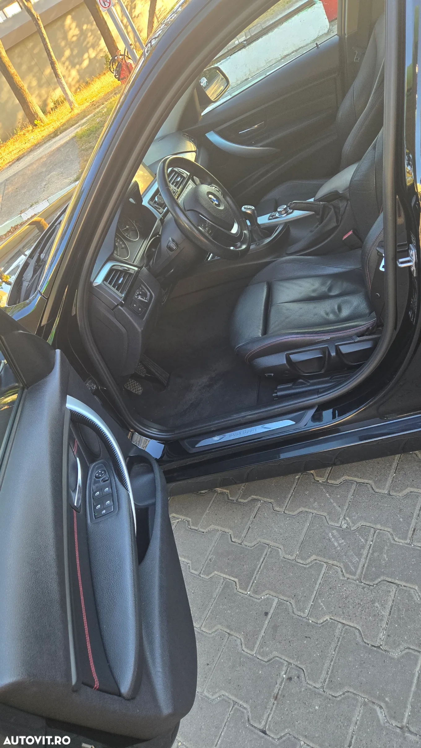 BMW Seria 3 320d - 10