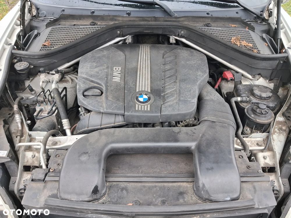 BMW X6 xDrive30d - 14