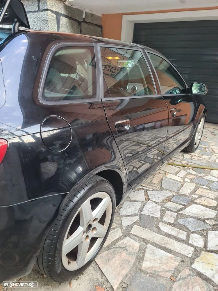 Audi A3 Sportback 1.6 TDI Attraction - 16