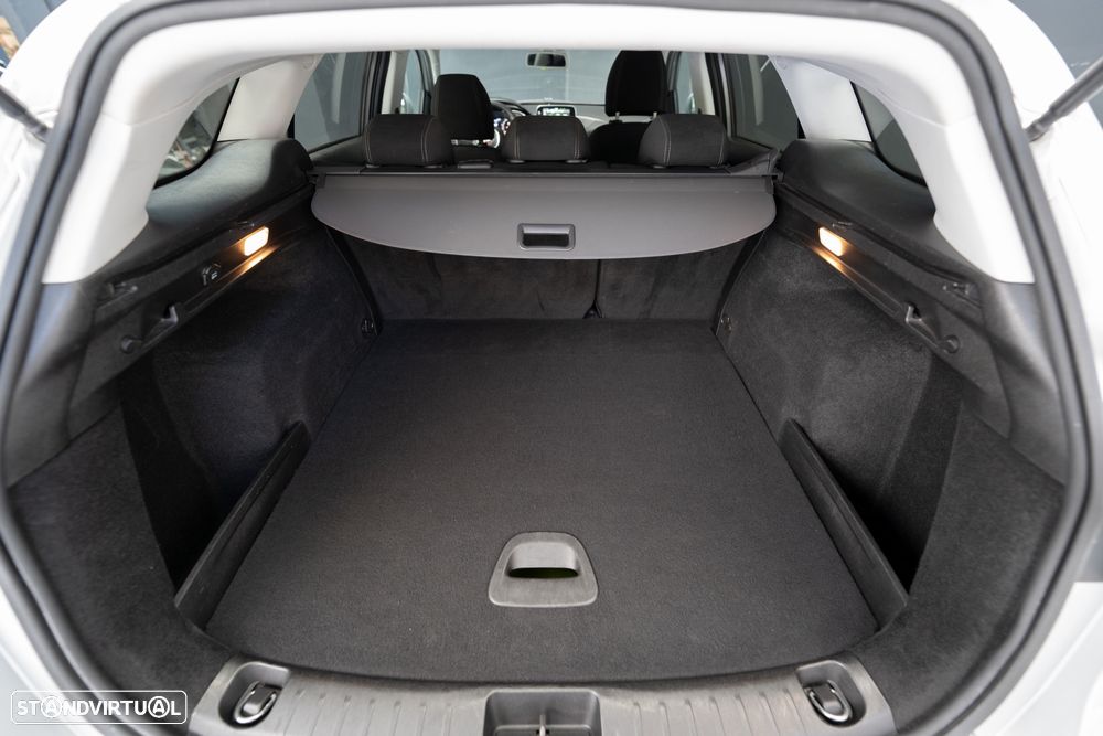 Fiat Tipo 1.3 M-Jet Lounge Tech J17 - 25