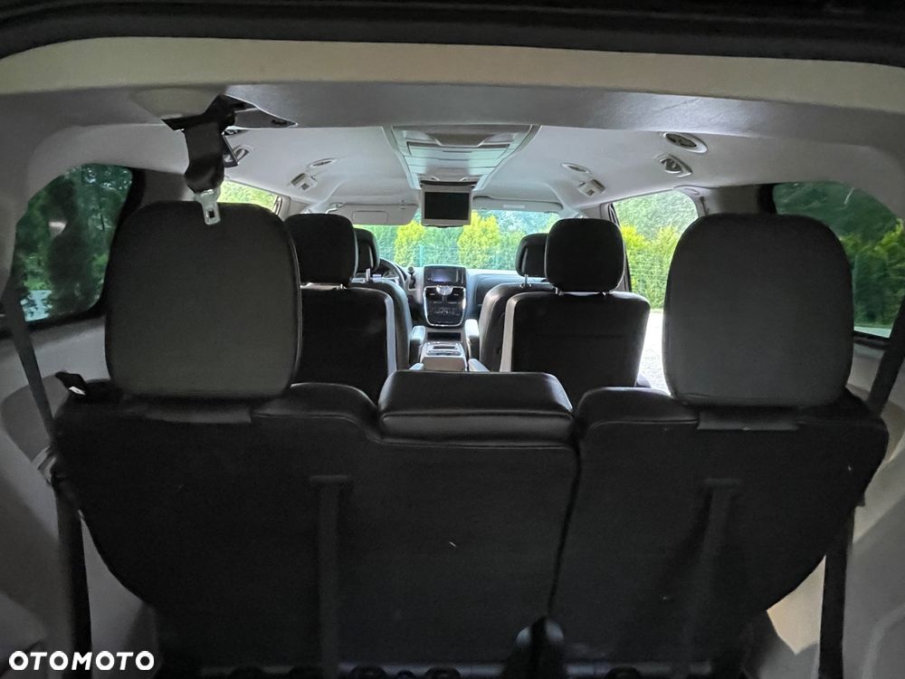Chrysler Town & Country 3.6 Touring - 6