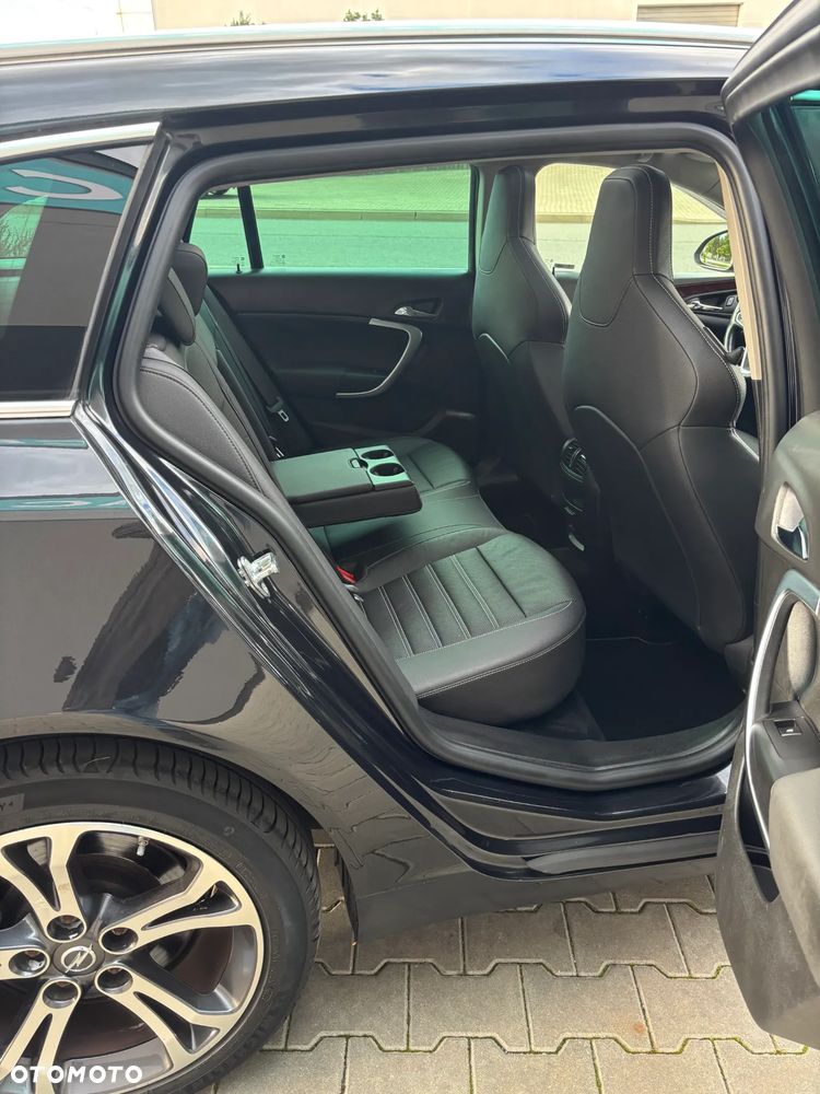 Opel Insignia - 18