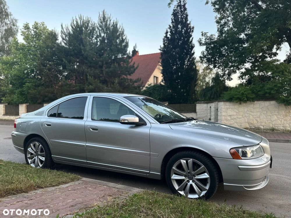 Volvo S60 2.4 Summum - 17