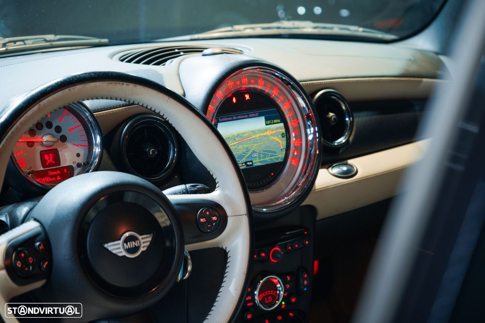 MINI 3 Portas Cooper D - 9