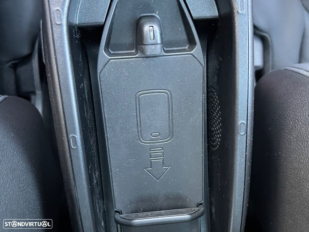 MINI 3 Portas John Cooper Works Plus Auto Desportiva - 18