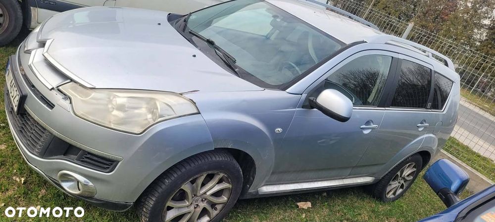 Citroën C-Crosser 2.2 HDi Exclusive - 3