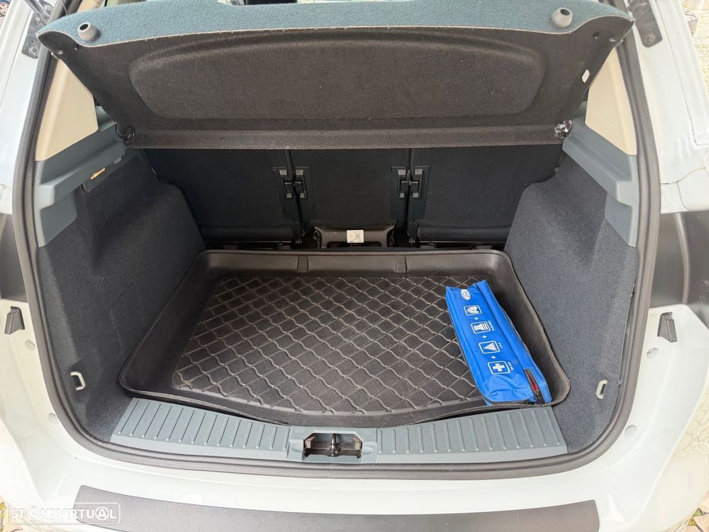 Ford C-Max 1.0 Ecoboost S&S Titanium - 20