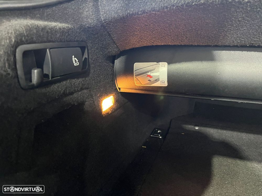 Audi A5 Cabrio 2.0 TDI DPF multitronic - 29