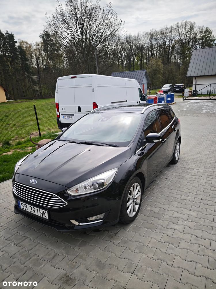 Ford Focus SW - 9