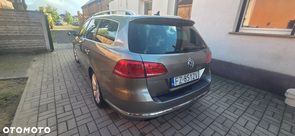 Volkswagen Passat - 7