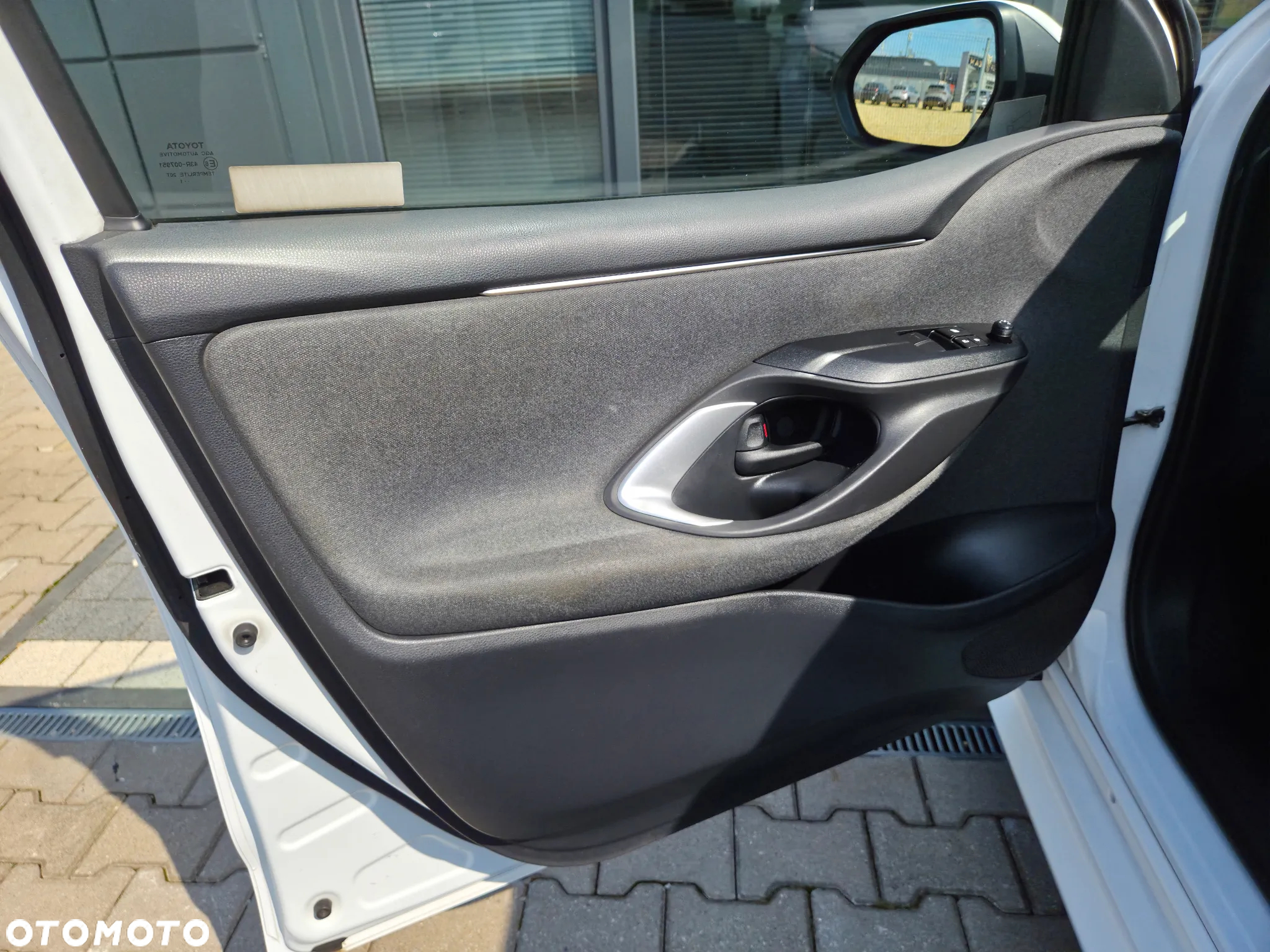 Toyota Yaris 1.0 Comfort - 21