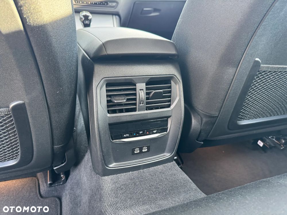 BMW Seria 3 318i Advantage - 13