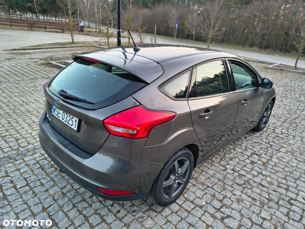 Ford Focus 1.6 Edition - 26