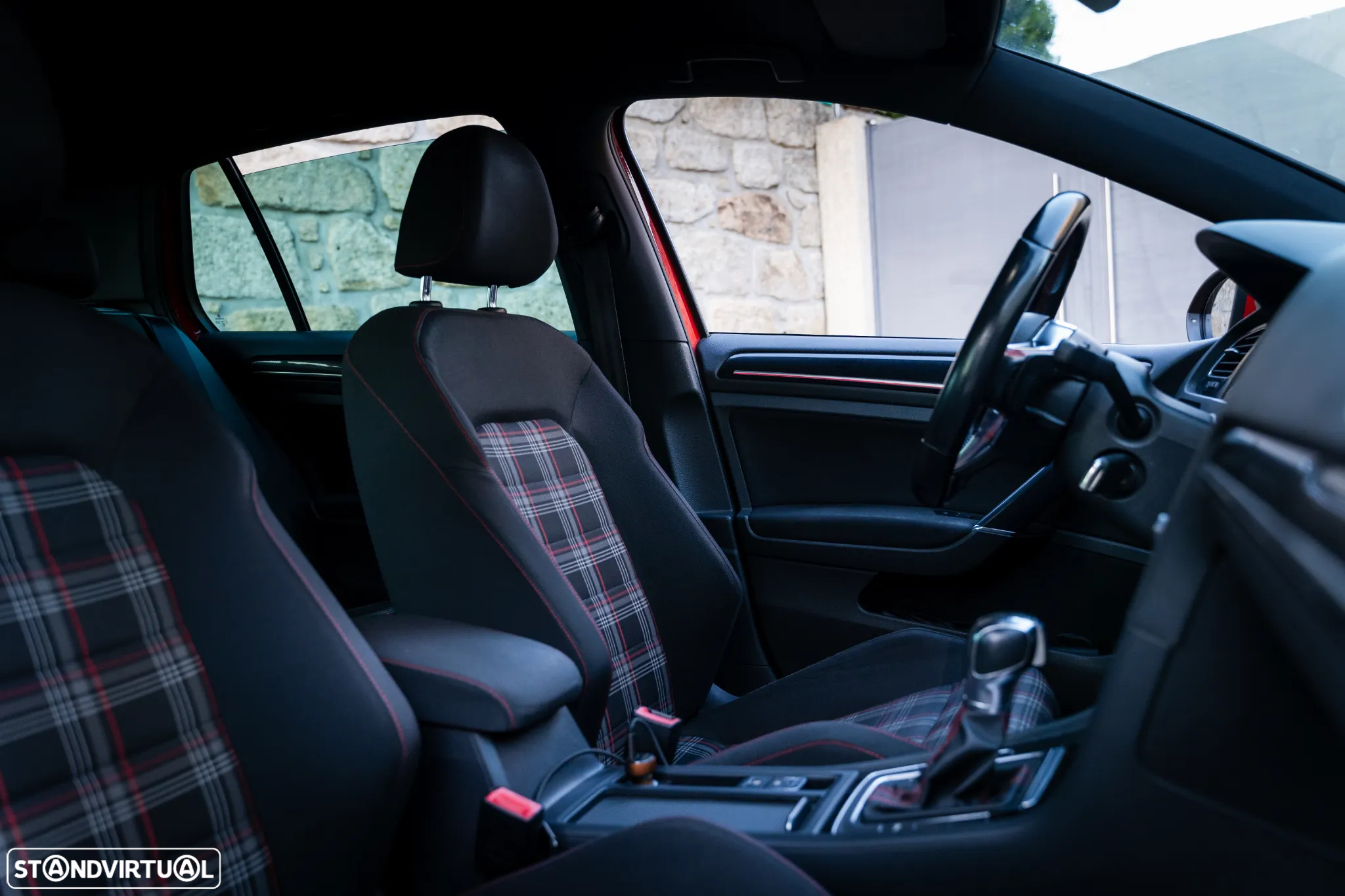 VW Golf 2.0 TSi GTi DSG Performance - 25