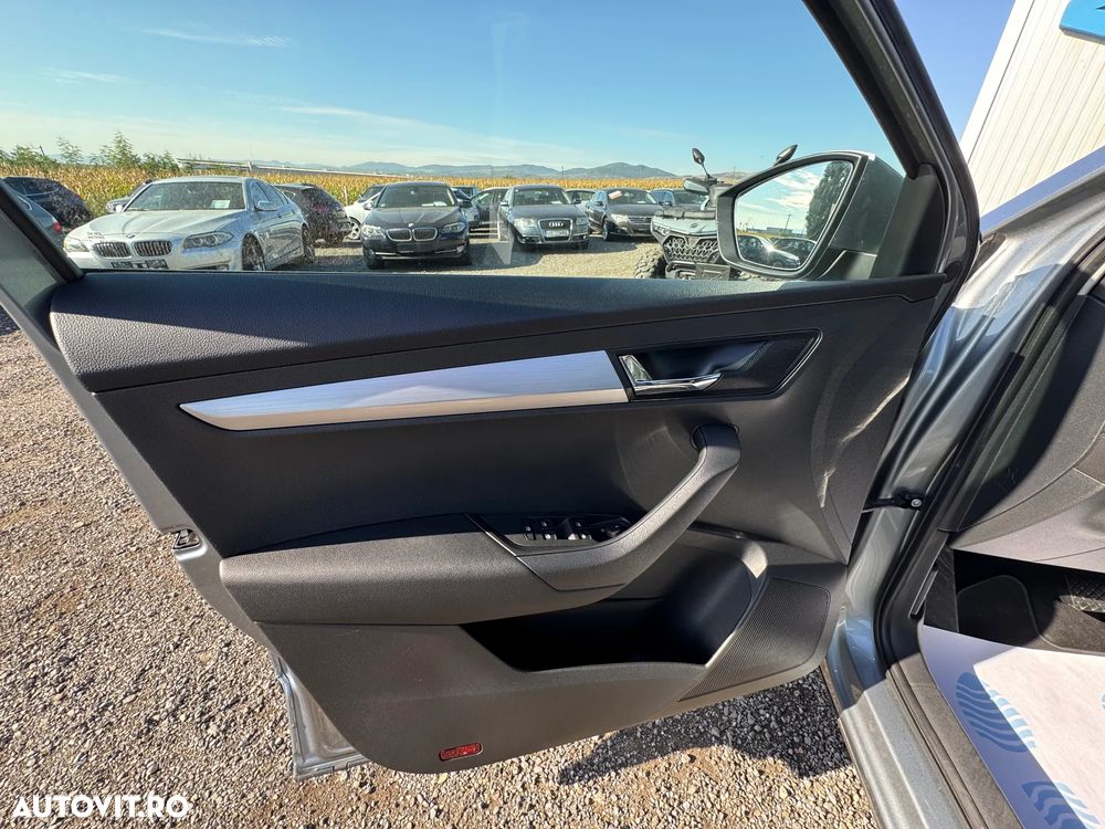 Skoda Karoq 1.5 TSI DSG Style - 11