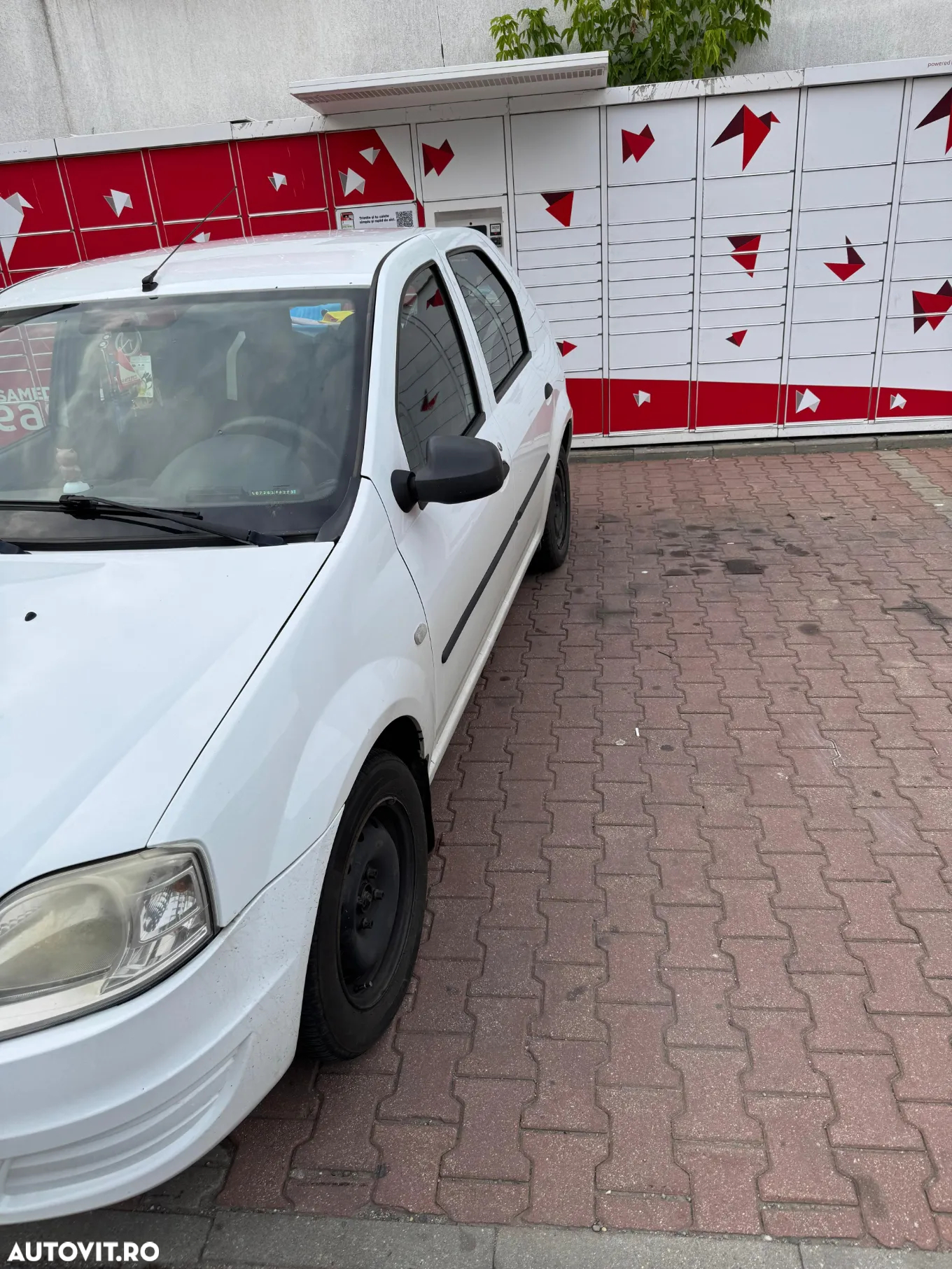 Dacia Logan 1.2 - 6