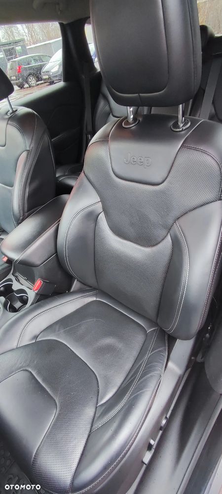 Jeep Cherokee 2.0 MJD Active Drive II Limited - 8