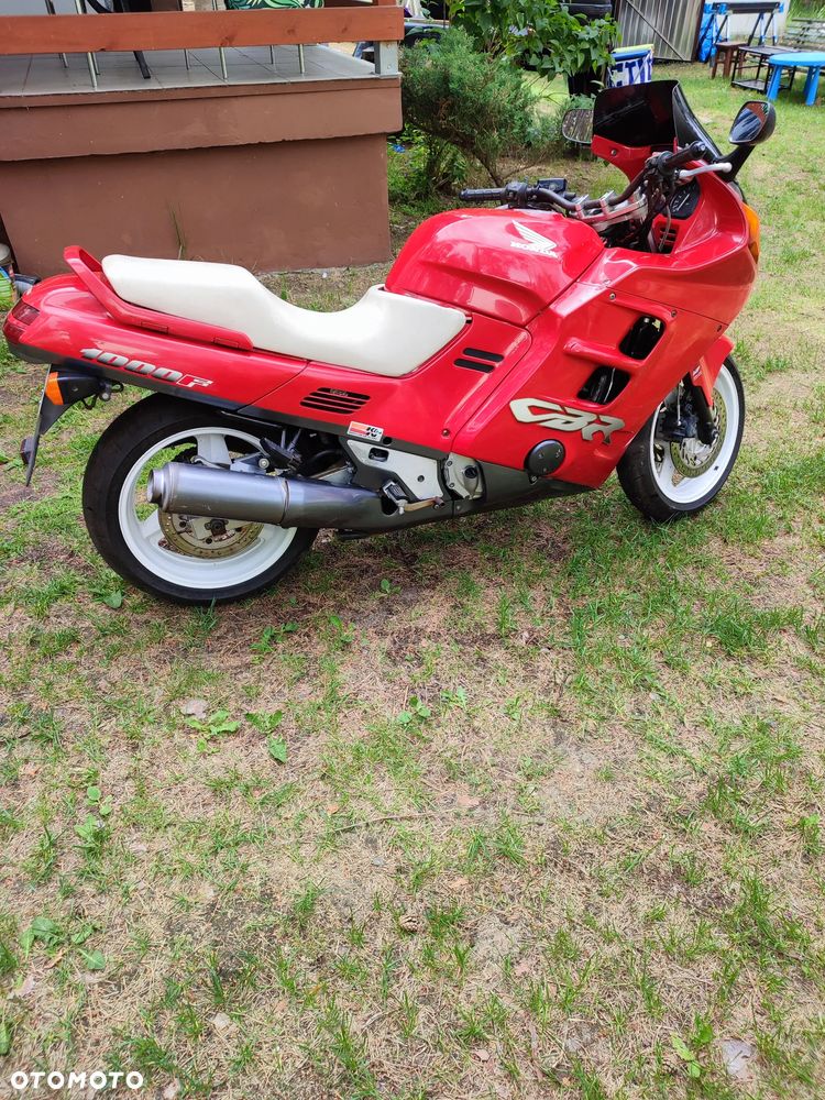 Honda CBR - 3