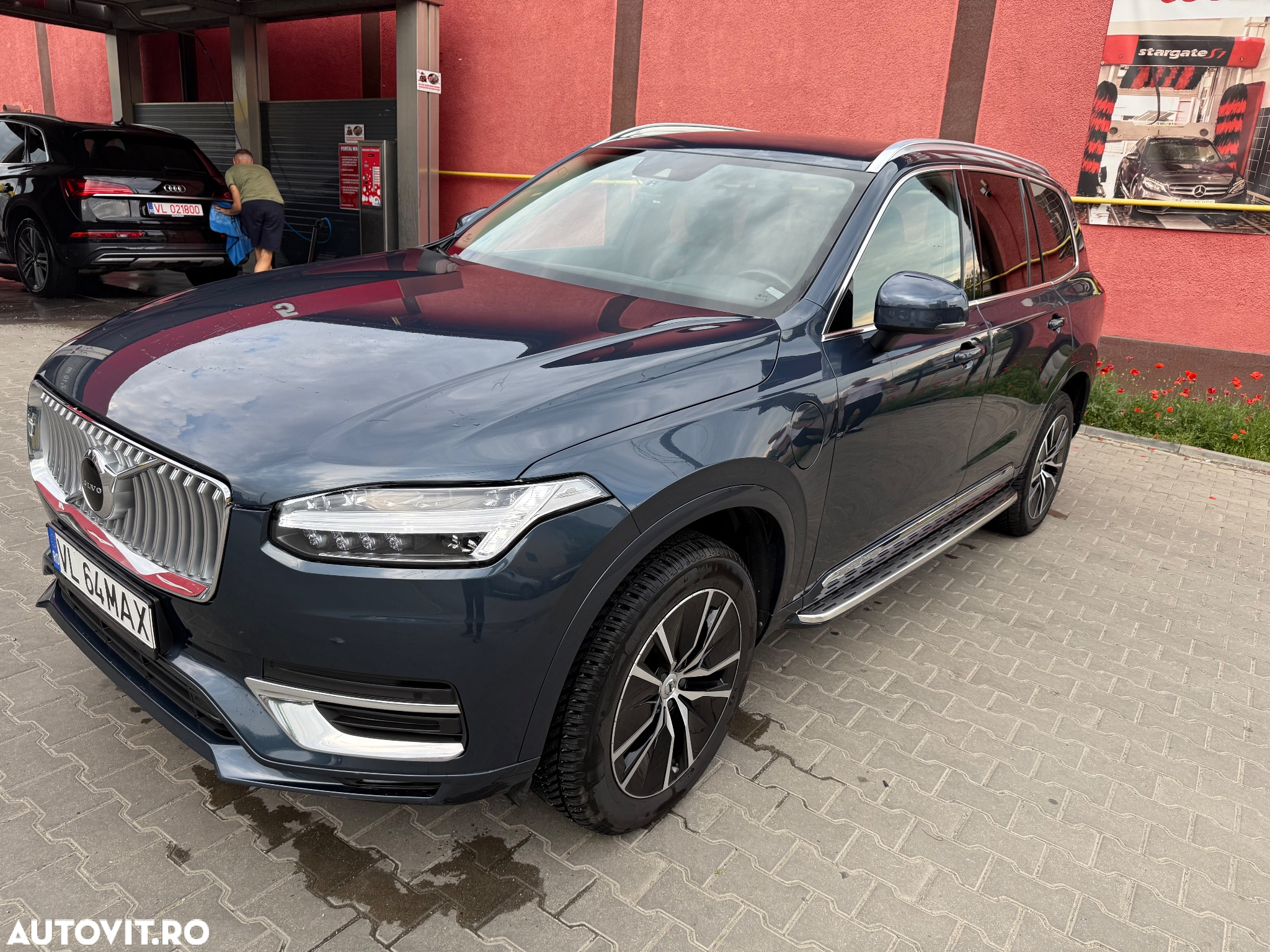 Volvo XC 90 AWD T8 Twin Engine Geartronic RDesign - 11