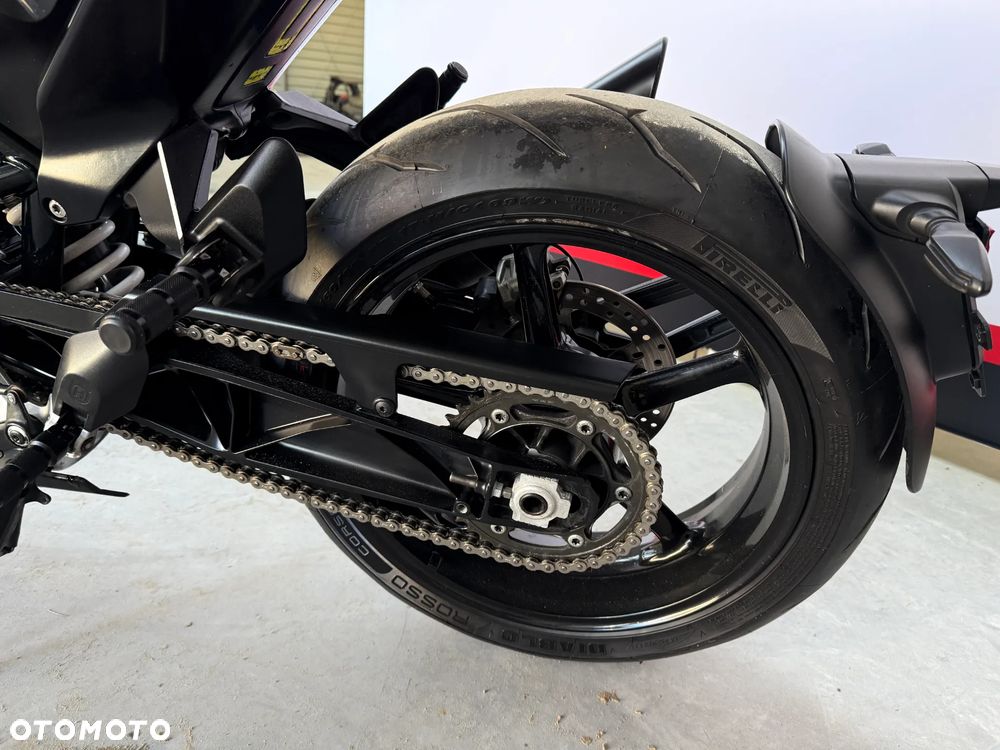 Husqvarna Vitpilen - 17