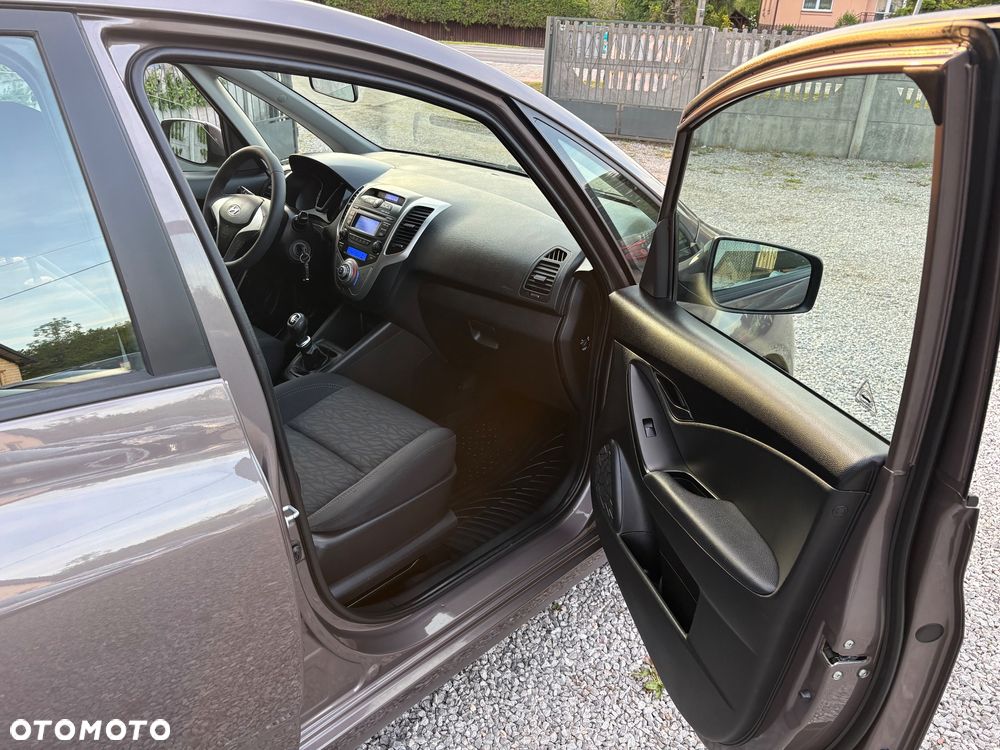 Hyundai ix20 1.4 Classic - 28