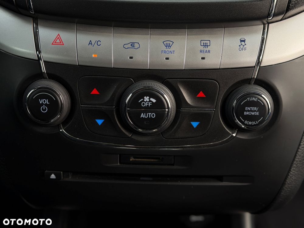 Fiat Freemont 2.0 Multijet Lounge AWD - 22