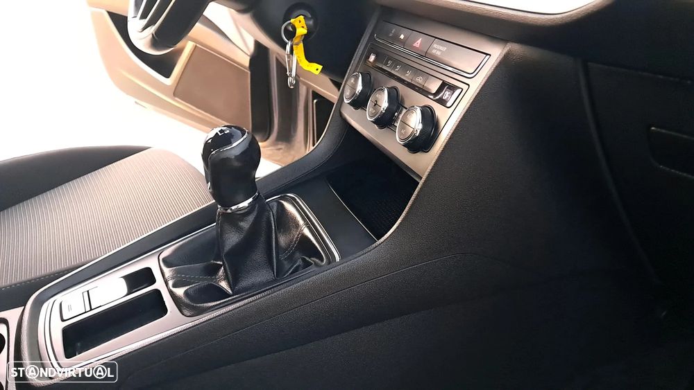 SEAT Leon ST 1.6 TDI Style S/S - 20