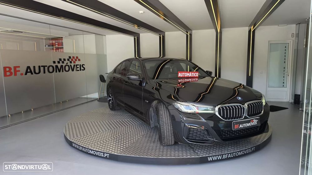 BMW 530 e Pack M - 9