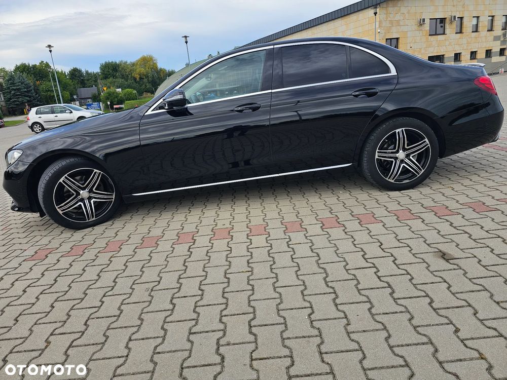Mercedes-Benz Klasa E 200 d 9G-TRONIC Avantgarde - 3