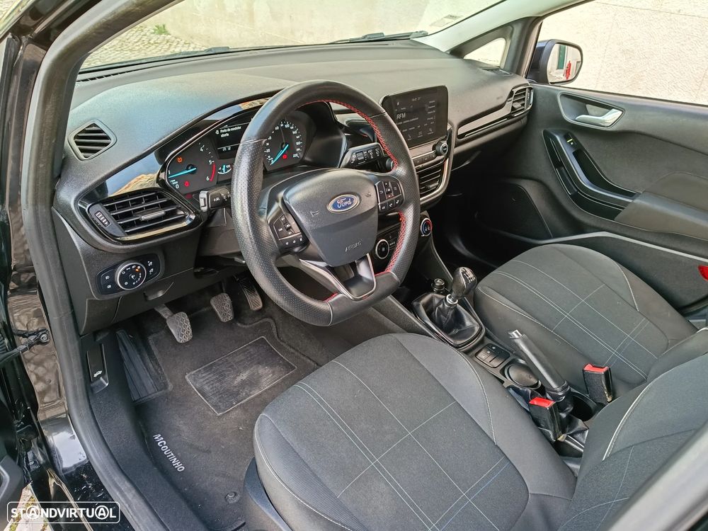 Ford Fiesta 1.5 TDCi Active - 11
