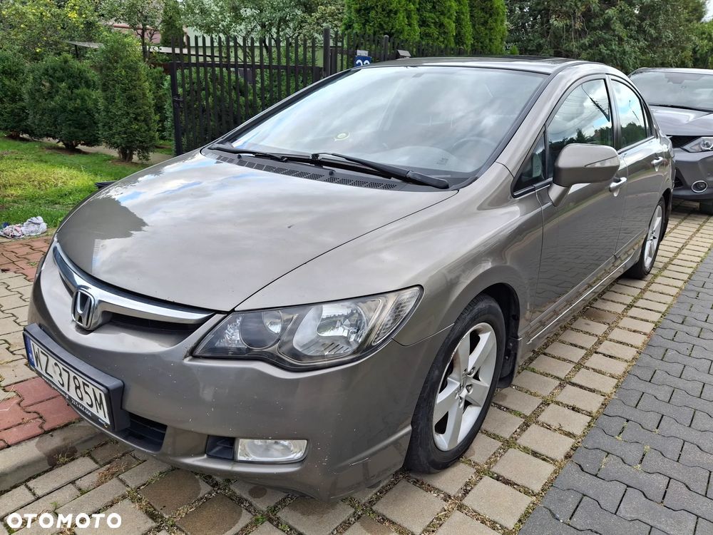 Honda Civic 1.8 Executive - 1