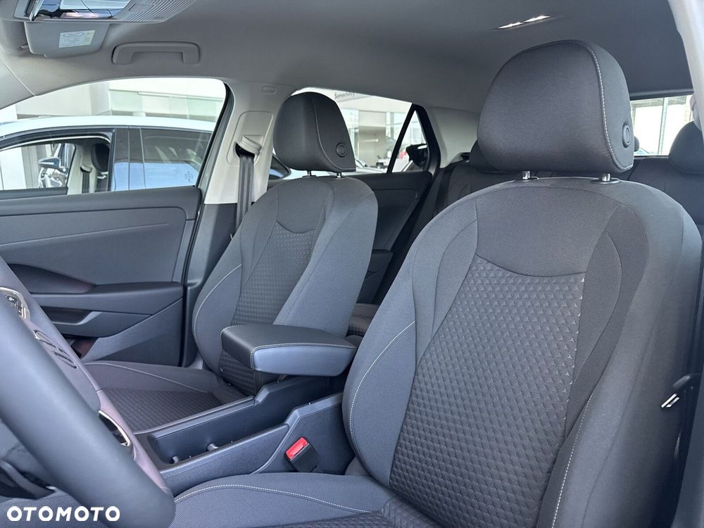 Volkswagen T-Roc - 11