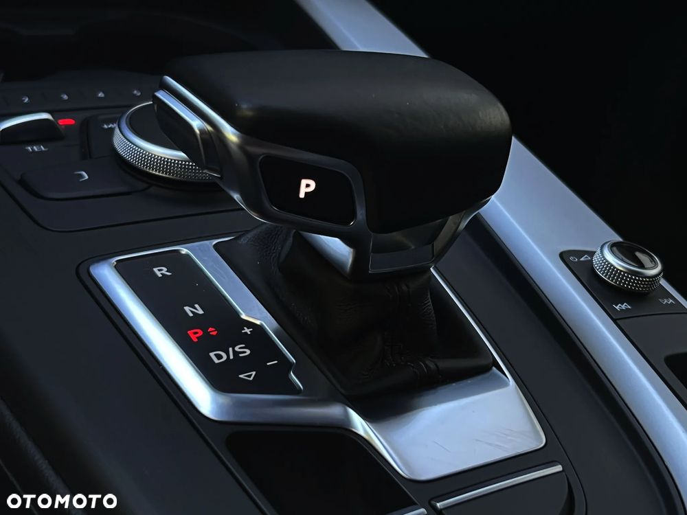 Audi A4 Avant 2.0 TDI S tronic design - 30