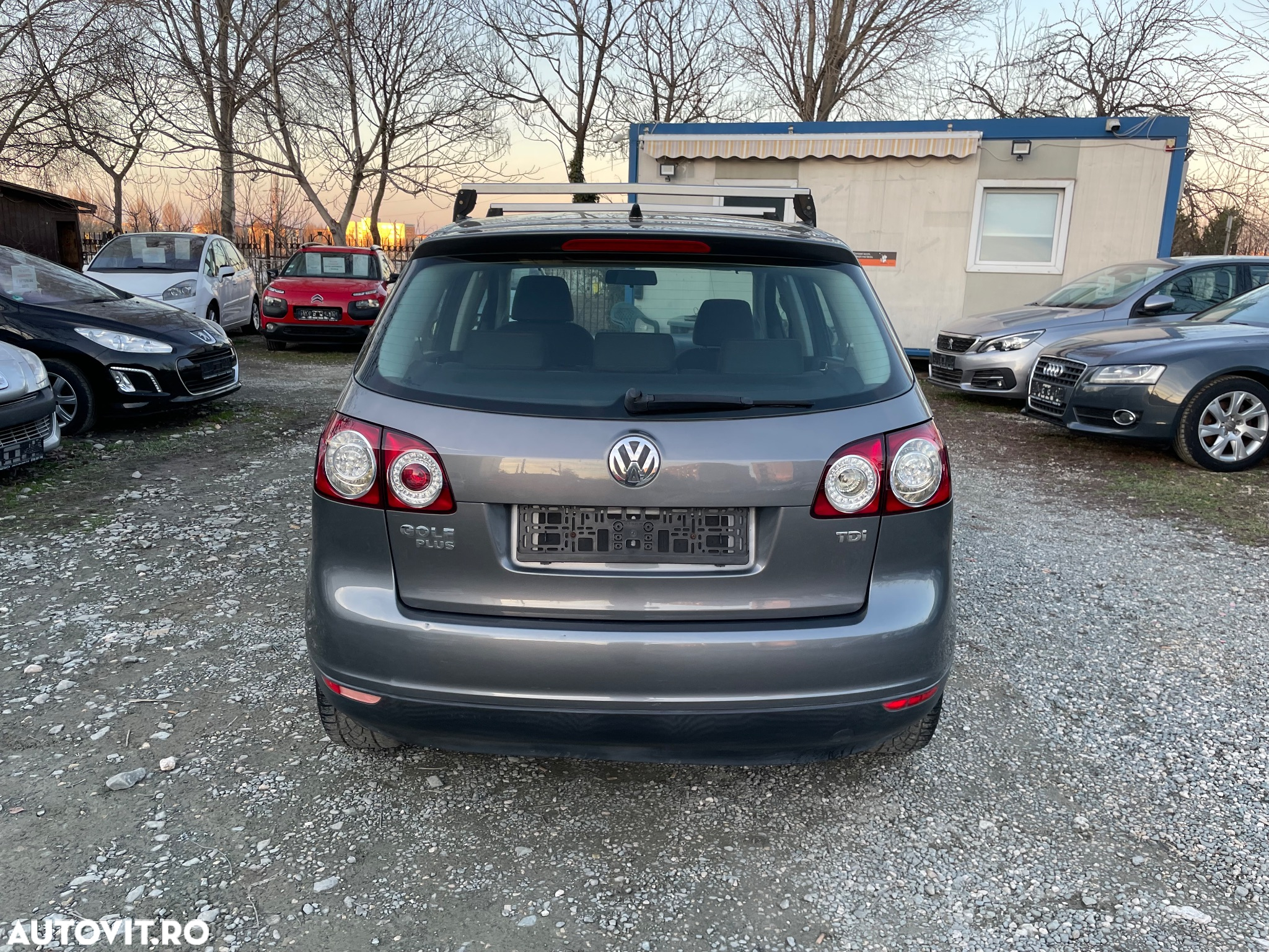 Volkswagen Golf Plus 1.9 TDI Comfortline - 4