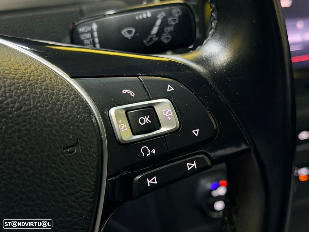 VW Golf 1.6 TDi BlueMotion Trendline - 21