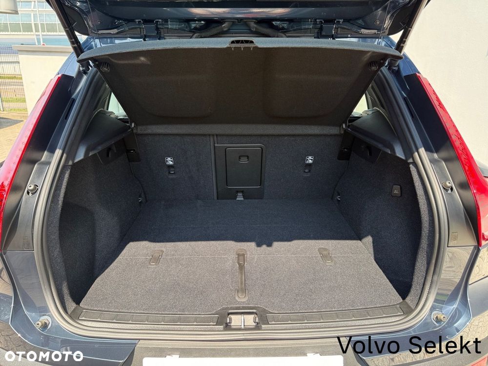 Volvo XC 40 - 30