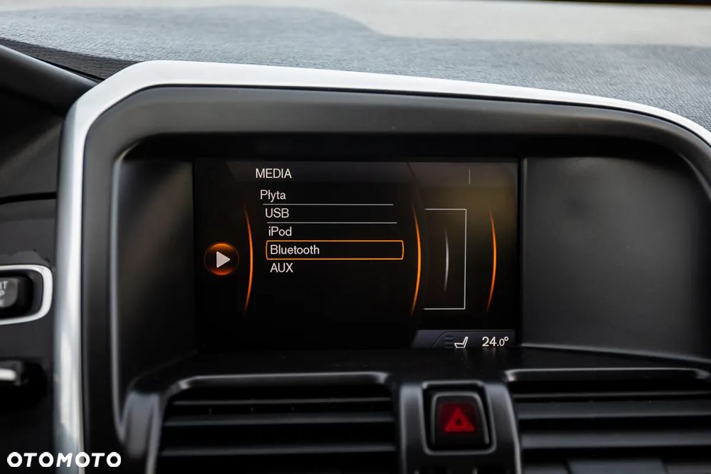Volvo XC 60 2.4D AWD - 30