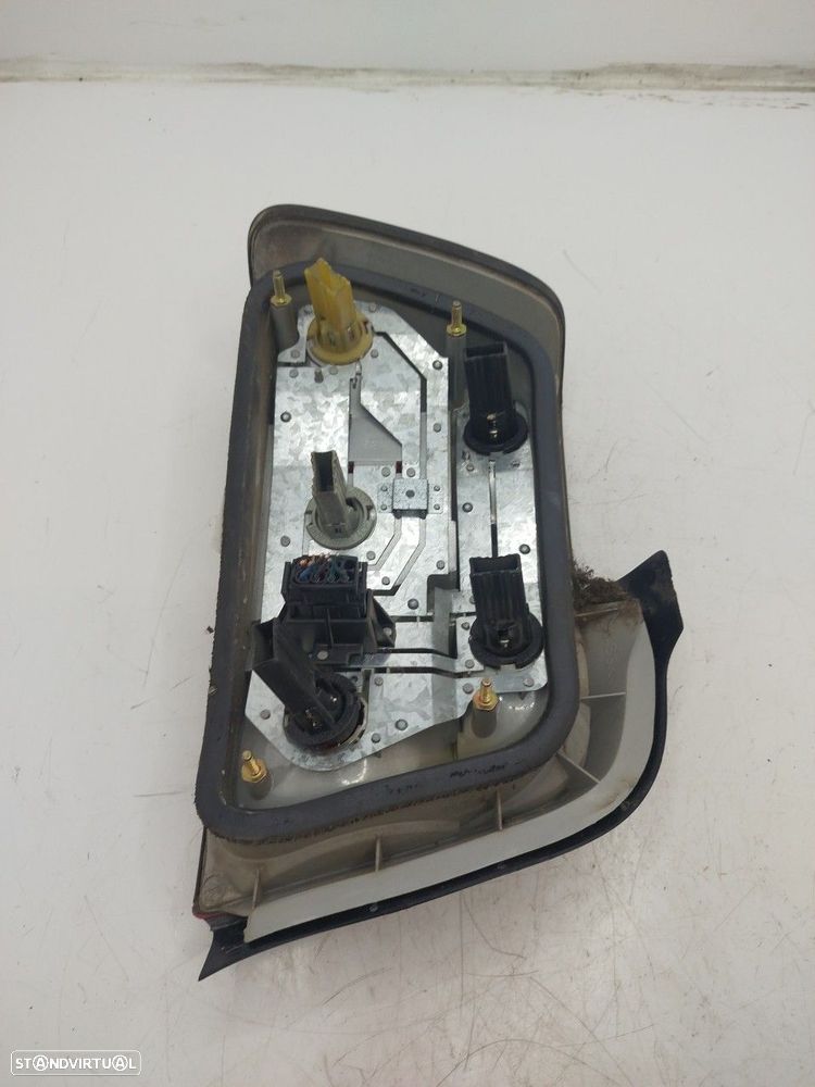 Farolim Stop Dto Bmw 3 (E36) - 2