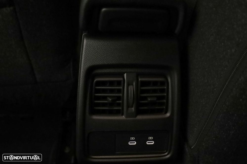 Renault Captur 1.2 TCe Techno - 25