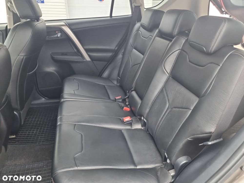 Toyota RAV4 - 14