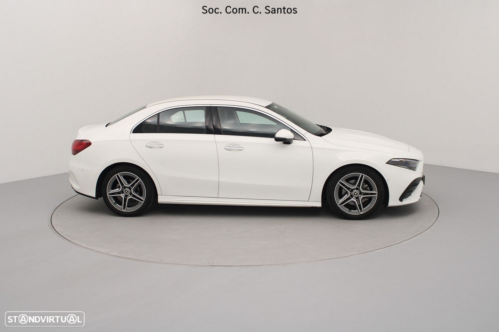 Mercedes-Benz A 200 Limousine d AMG Line Aut. - 4
