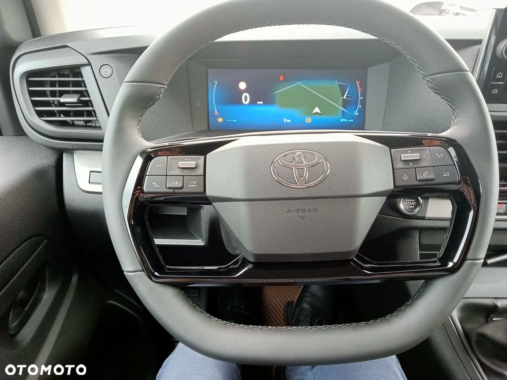Toyota Proace - 11