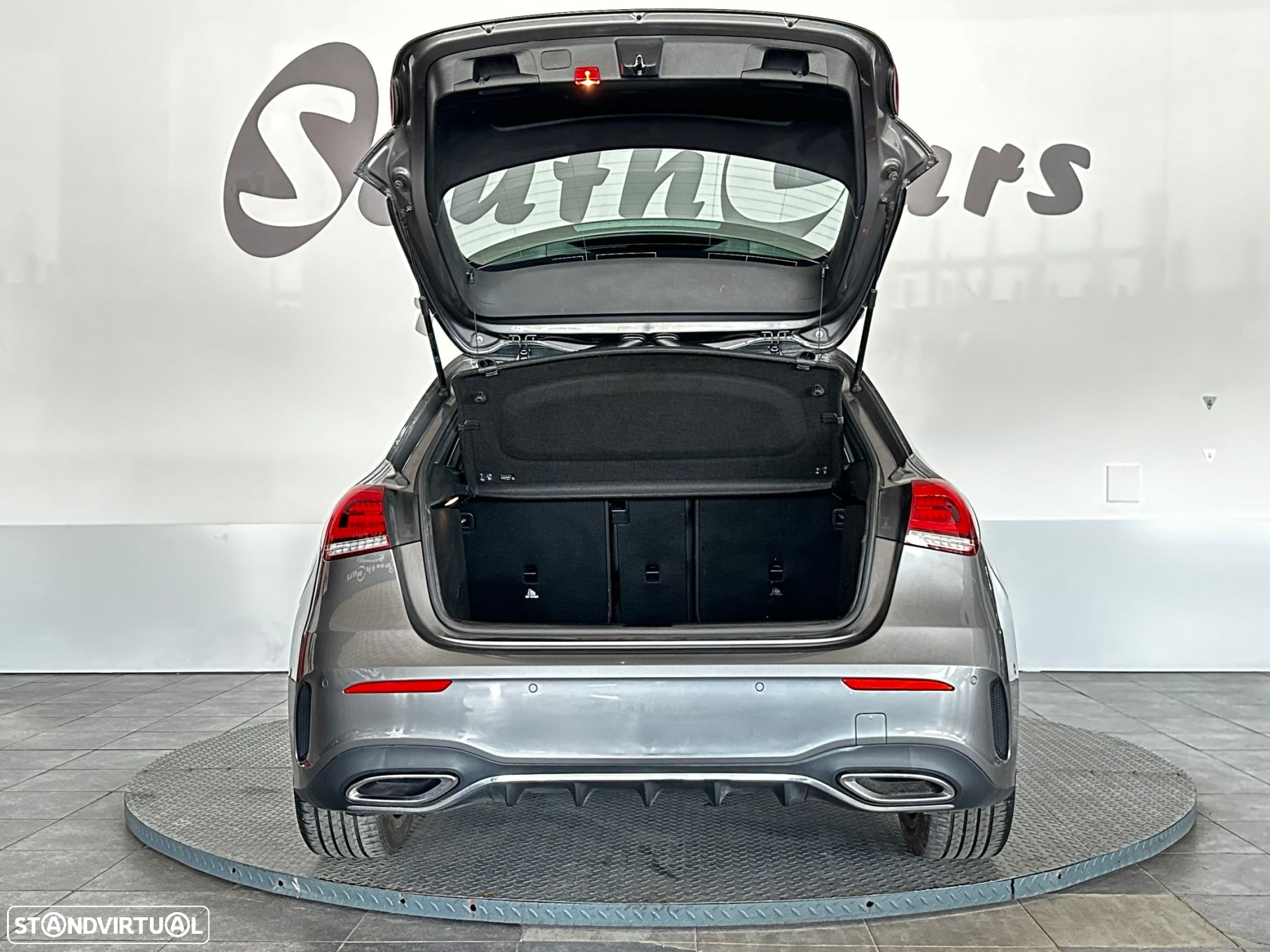Mercedes-Benz A 180 7G-DCT AMG Line - 5