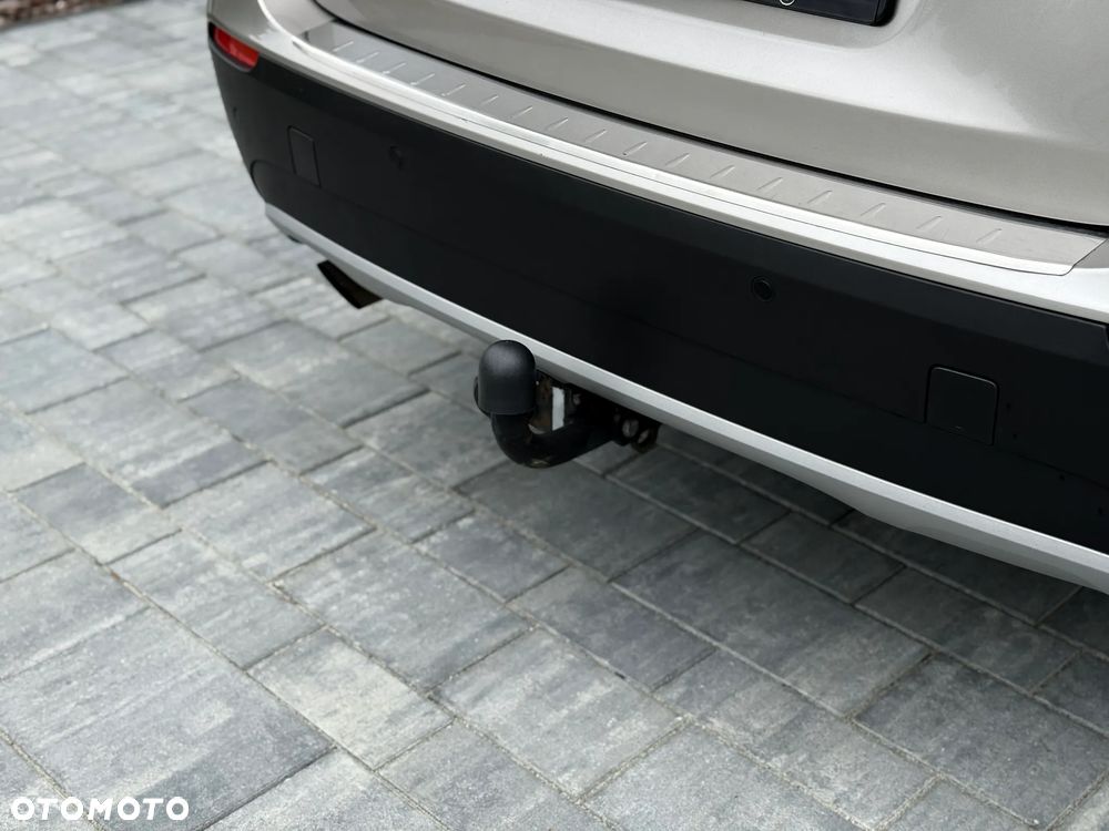 BMW X1 sDrive18i - 8