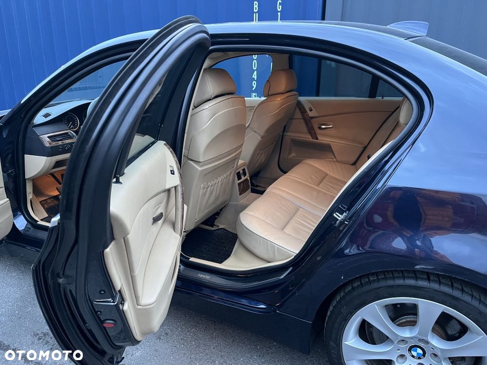 BMW Seria 5 ver-530d - 29