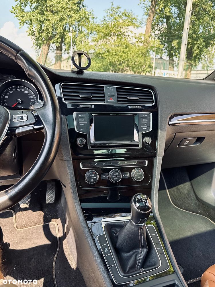 Volkswagen Golf 1.4 TSI BMT Highline - 21