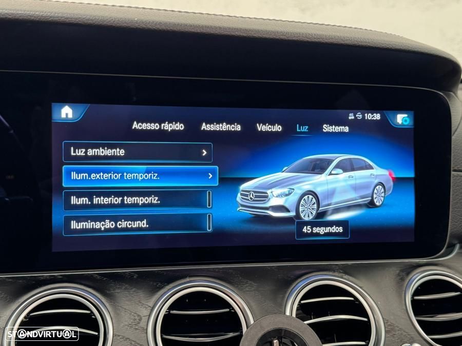 Mercedes-Benz E 300 de 9G-TRONIC AMG Line - 35