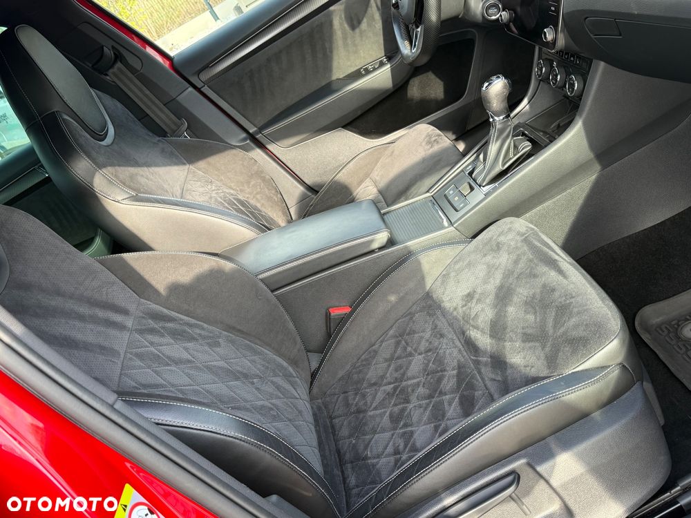 Skoda Superb 2.0 TDI 4x4 DSG Sportline - 29