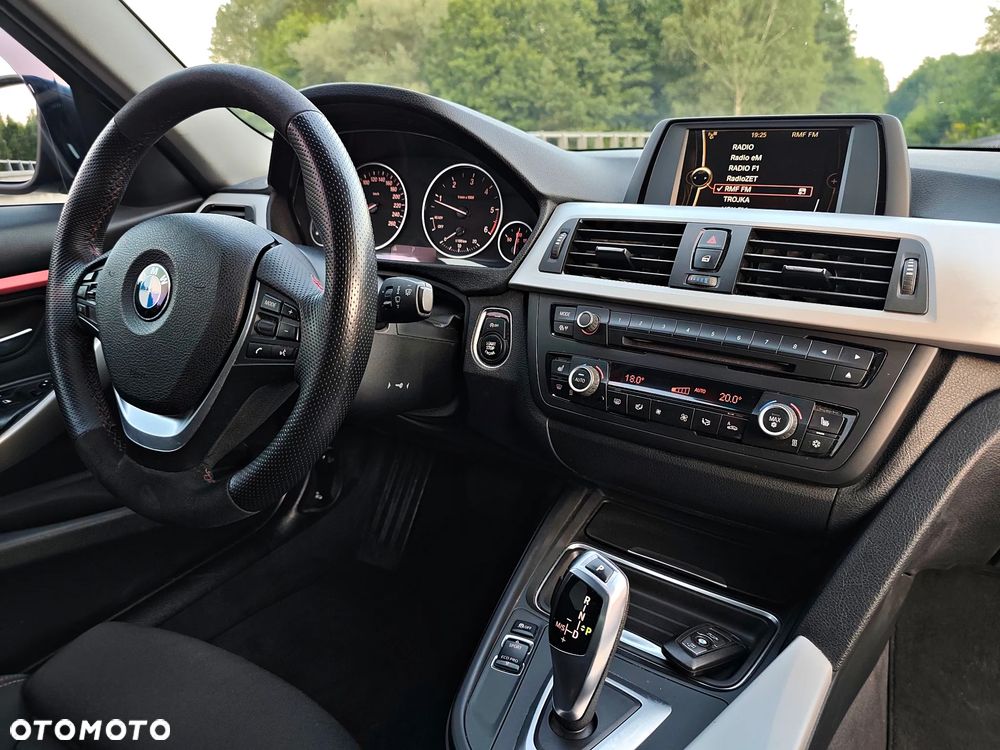 BMW Seria 3 - 17