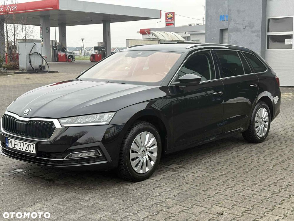 Skoda Octavia - 2